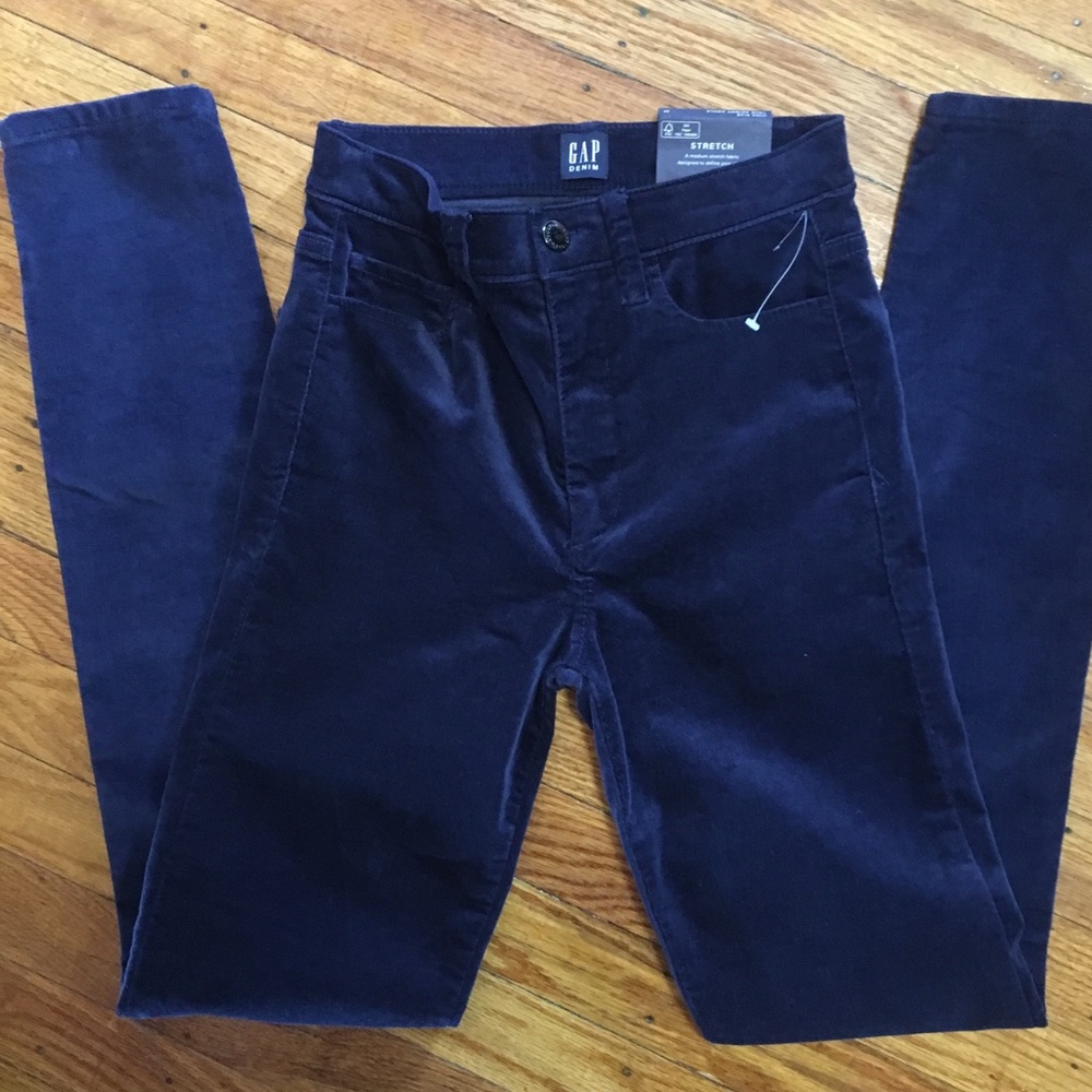 Gap true skinny navy velvet feel pants
